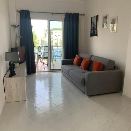 Tres Hermanos - Spacious Modern 2 Bedroom * Nerja
