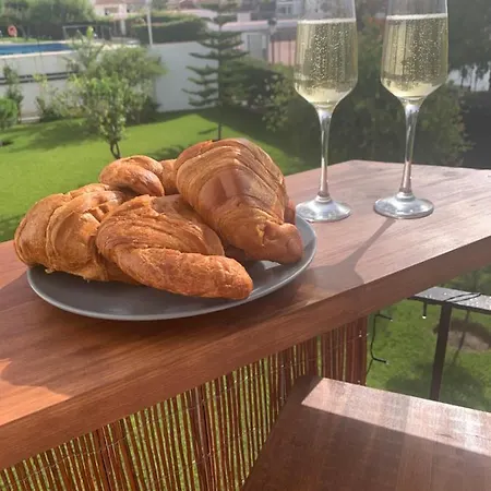 Tres Hermanos - Spacious Modern 2 Bedroom *