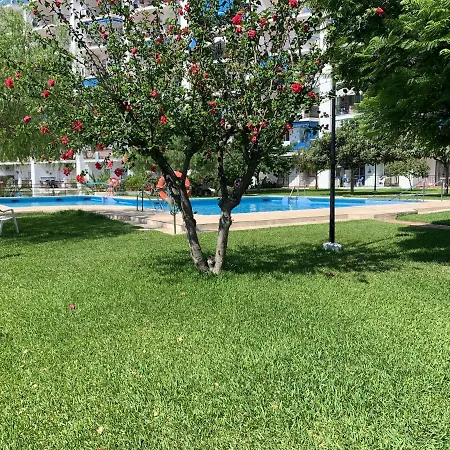 Apartment Tres Hermanos - Spacious Modern 2 Bedroom *